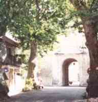 Church arch leading to the Old Town